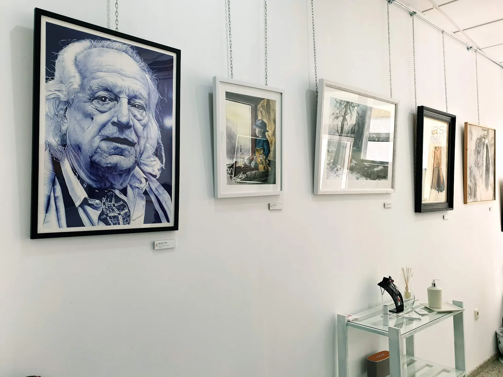 AscenArt Galería de Arte - Fotografía 1