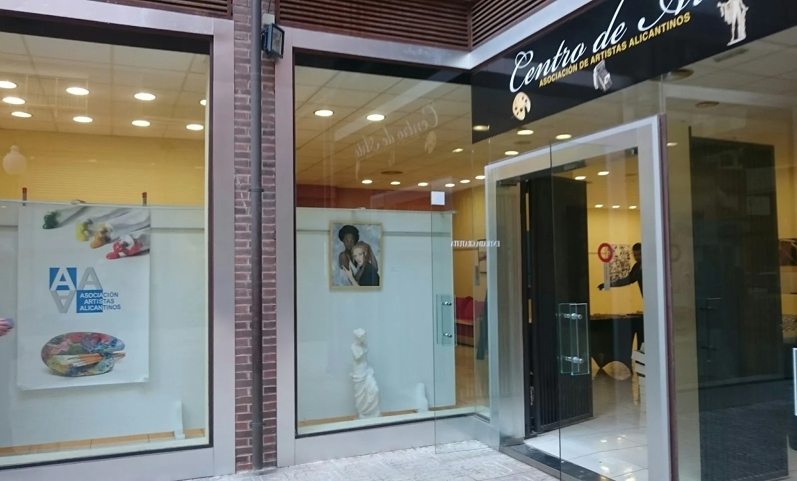 Asociación Artistas Alicantinos - Fotografía 5