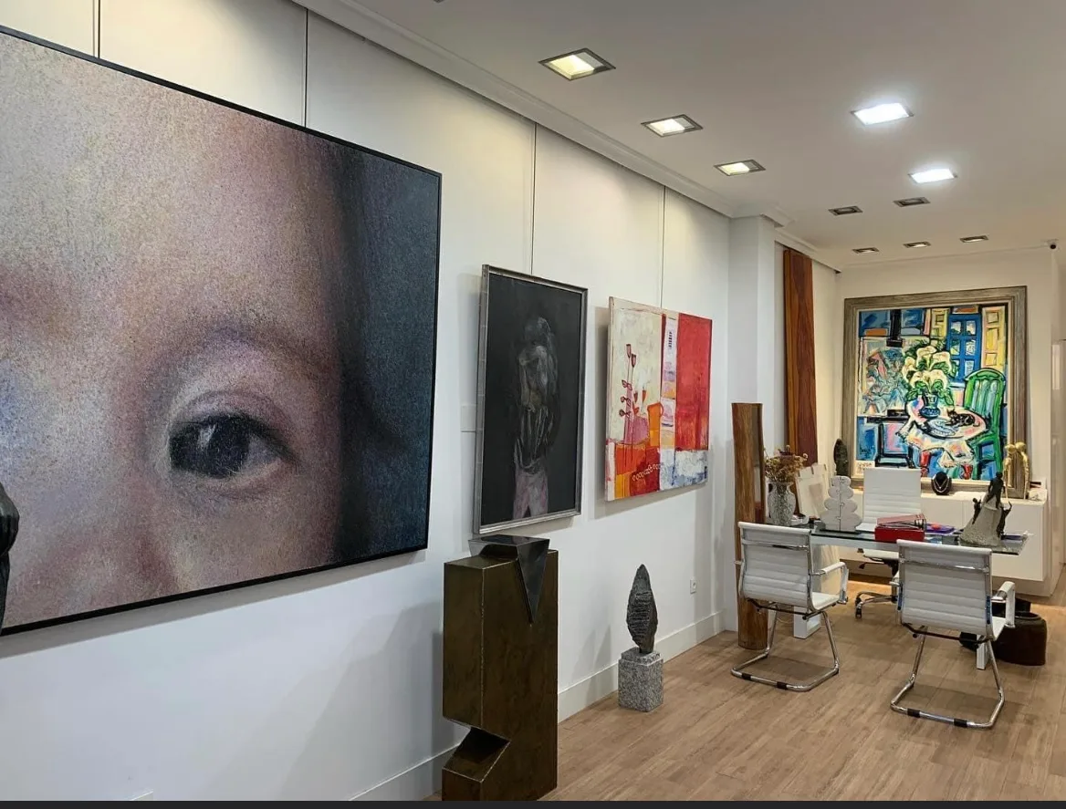 Carlos Monteblanco, galería, joyería y tasaciones - Fotografía 2