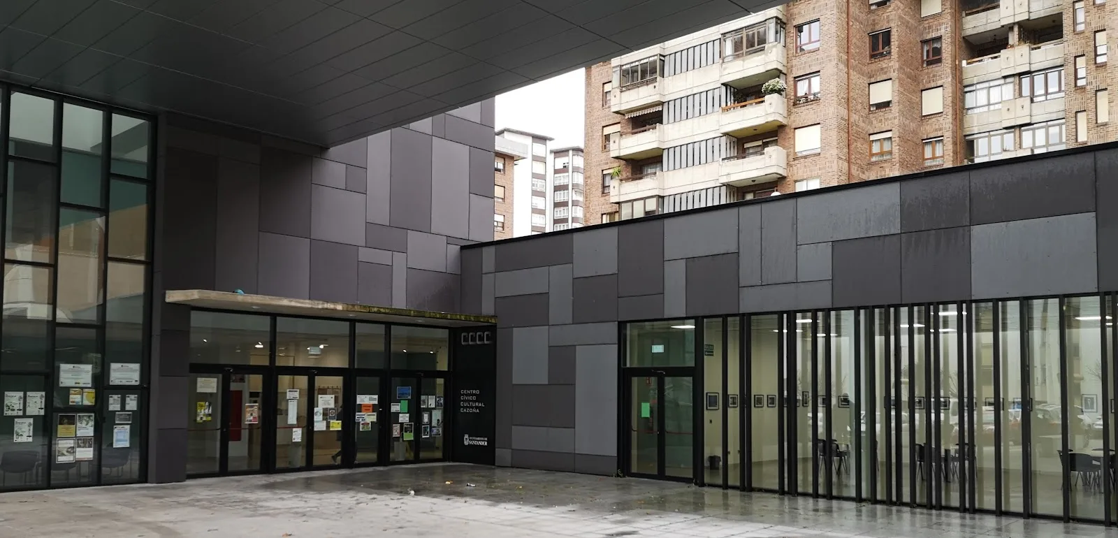 Centro Cívico Cazoña - Fotografía 3