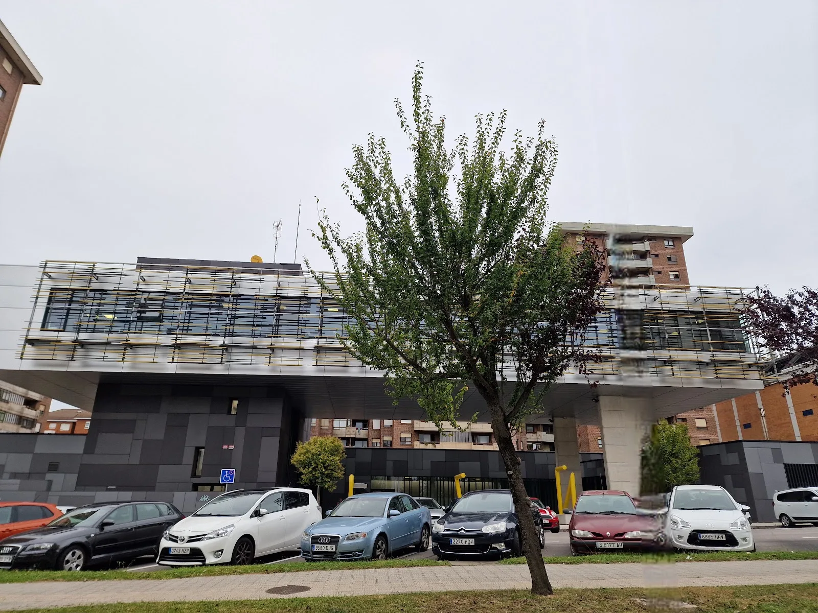 Centro Cívico Cazoña - Fotografía 4