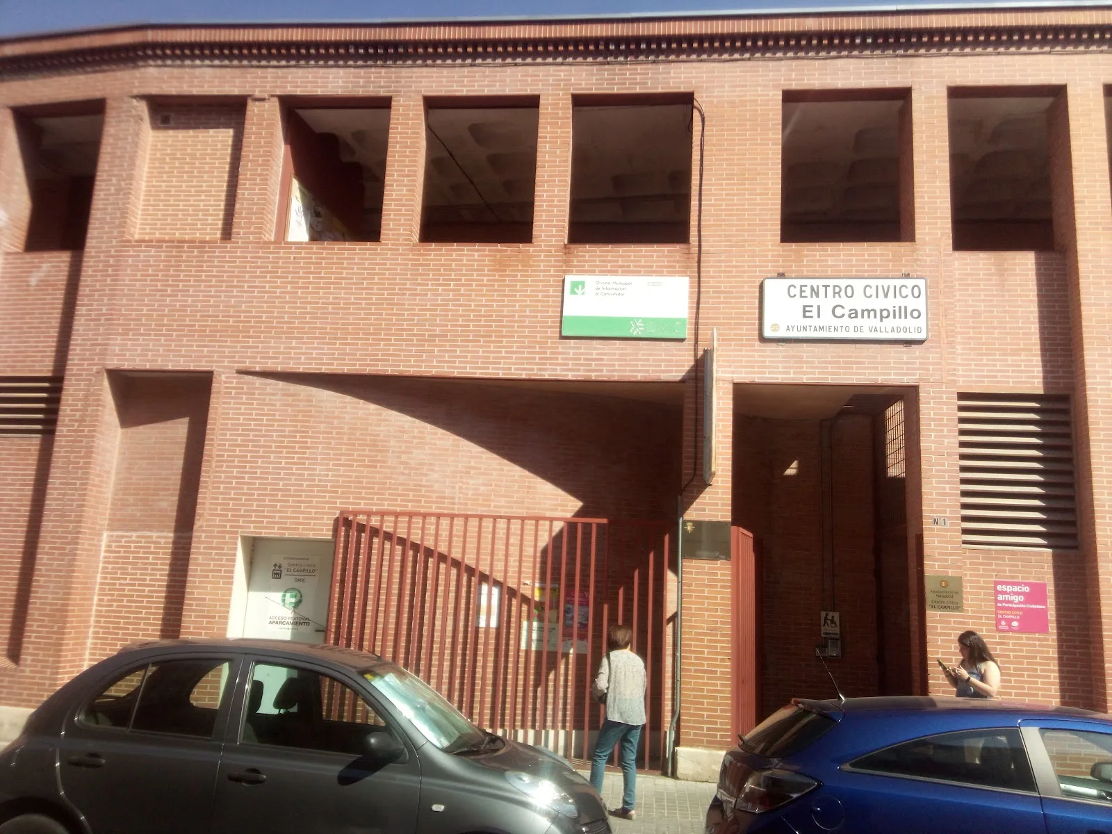 Centro Cívico El Campillo - Fotografía 5