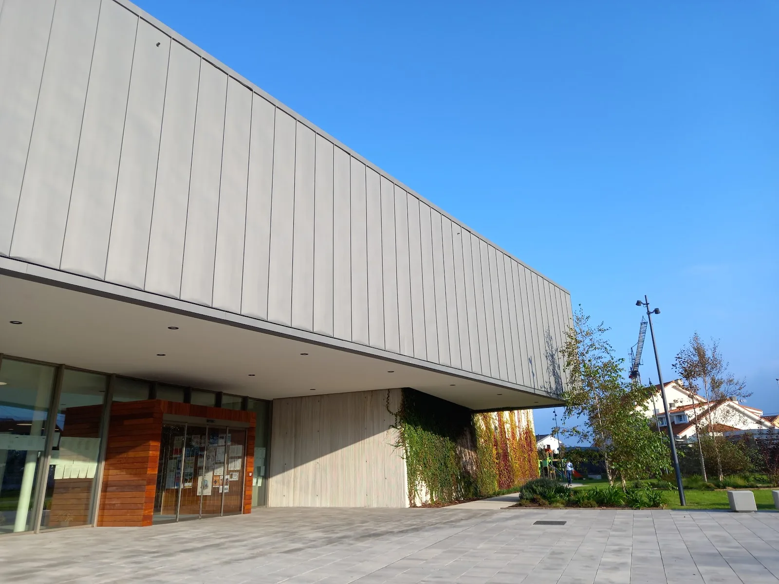 Centro Cívico Juan de Santander - Fotografía 2