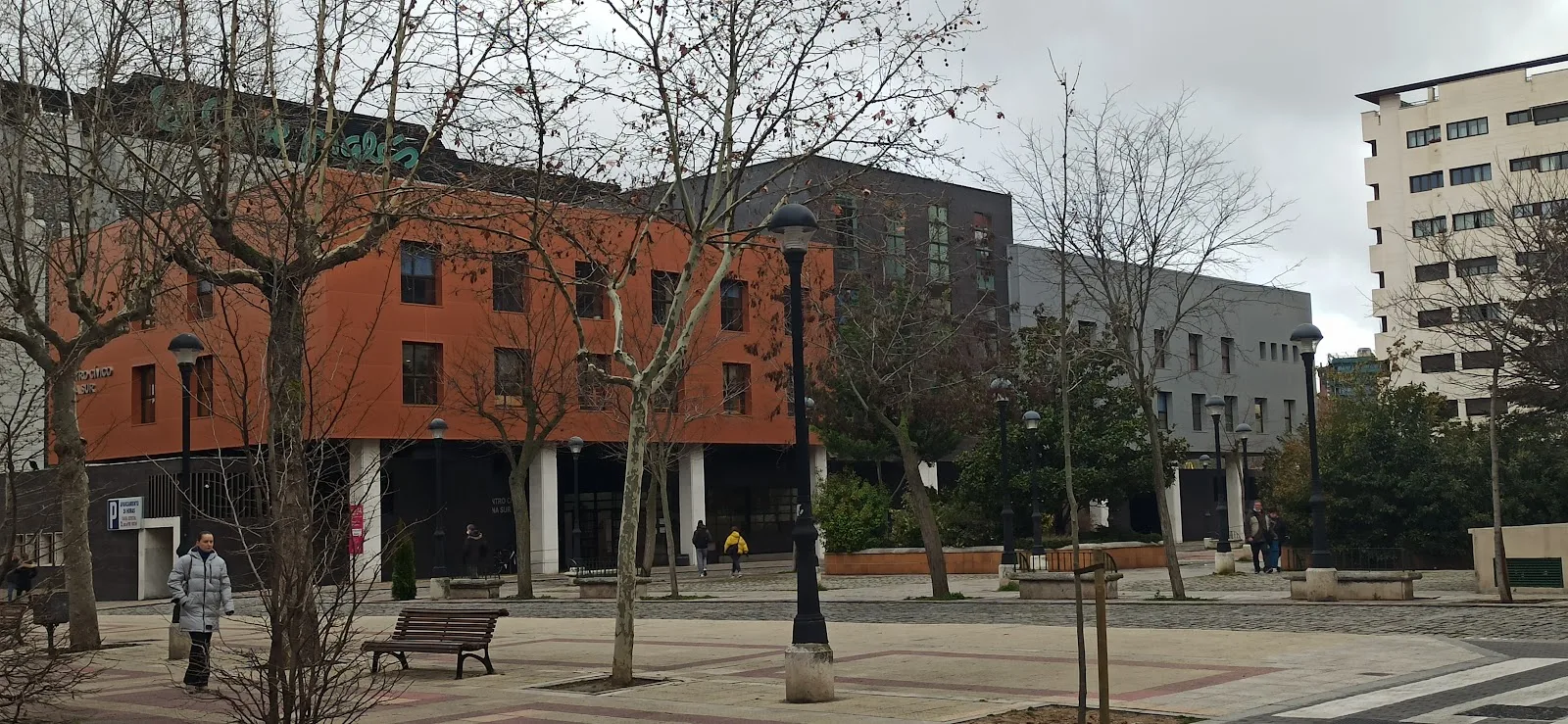 Centro Cívico Zona Sur - Fotografía 2
