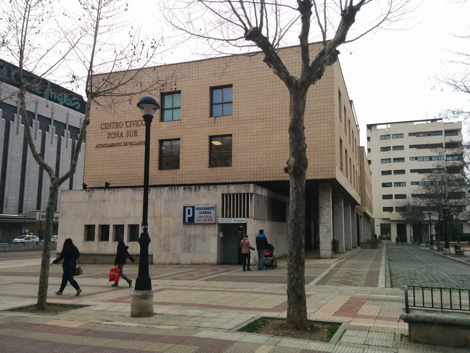 Centro Cívico Zona Sur - Fotografía 3