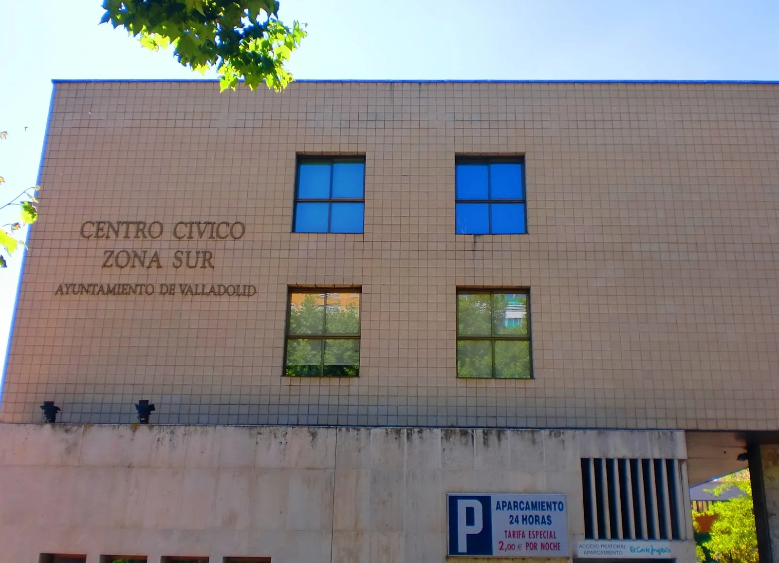 Centro Cívico Zona Sur - Fotografía 5