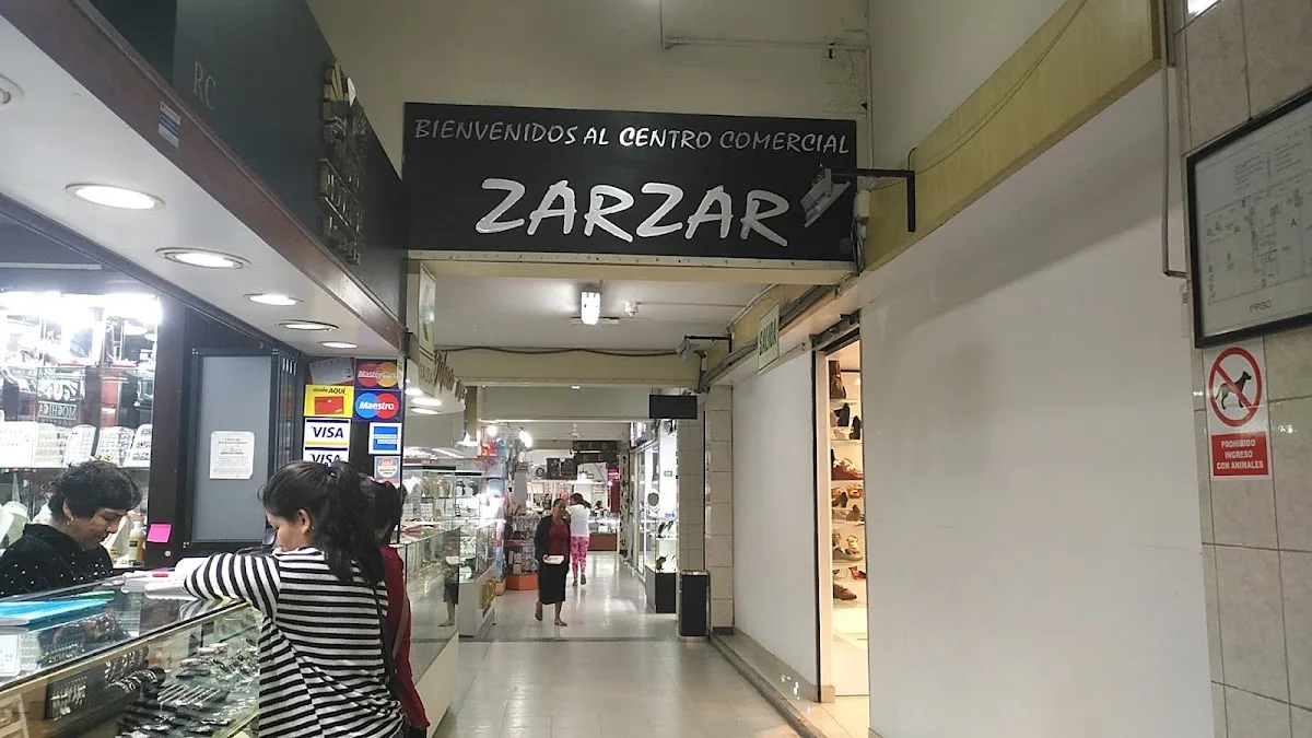 Centro Comercial Galería España
