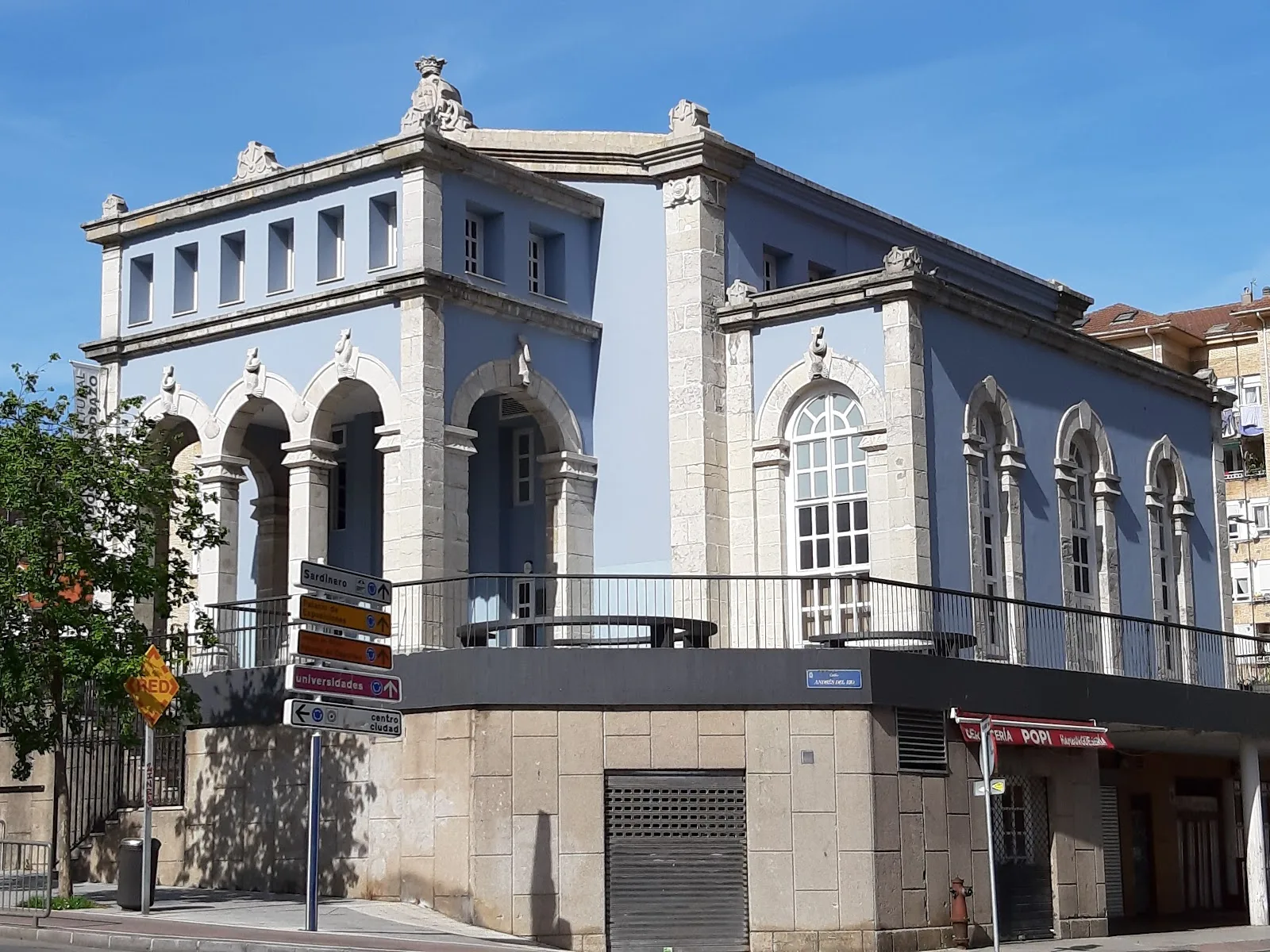 Centro Cultural Doctor Madrazo - Fotografía 2
