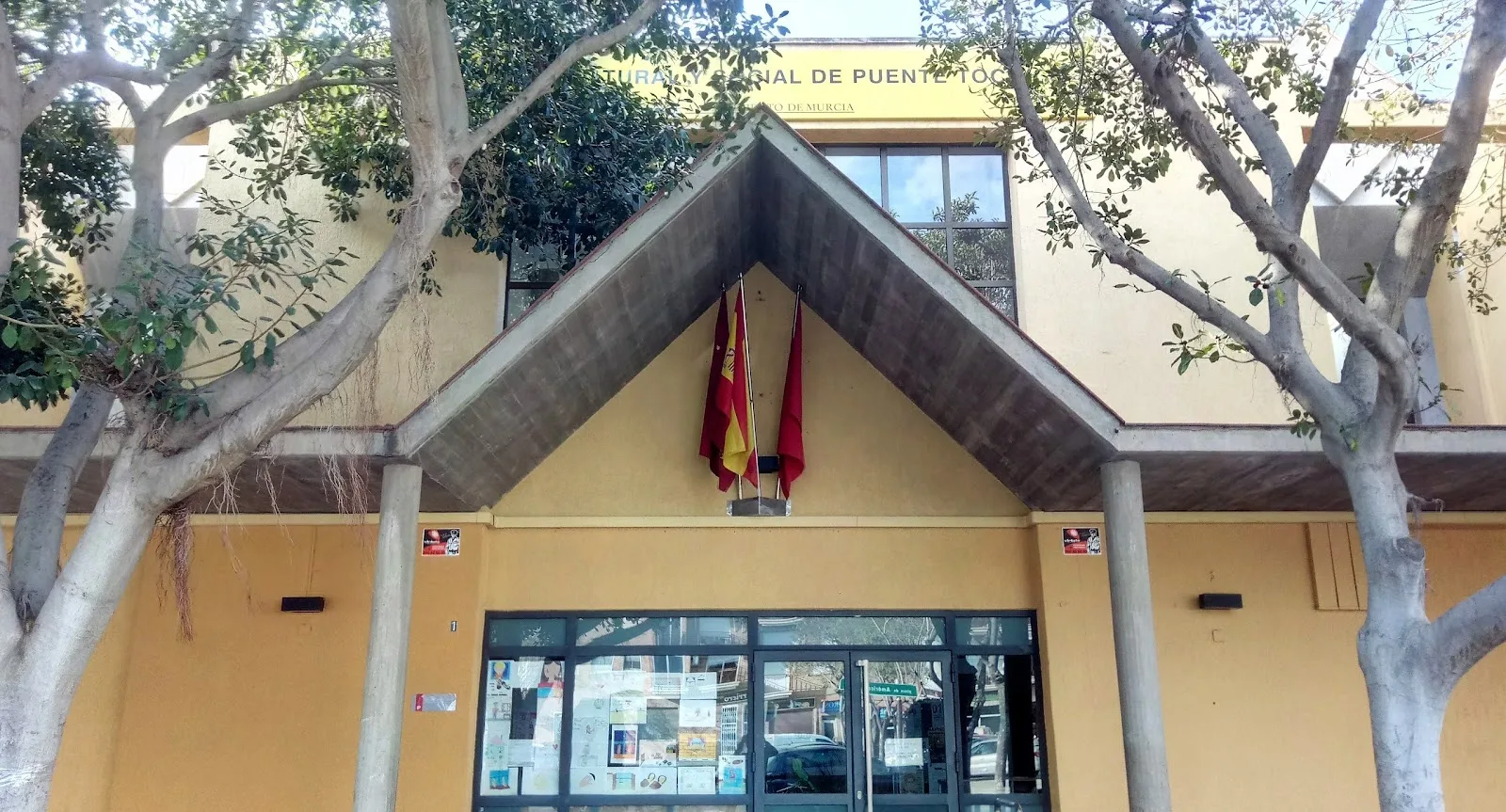 Centro Cultural y Social de Puente Tocinos - Fotografía 1