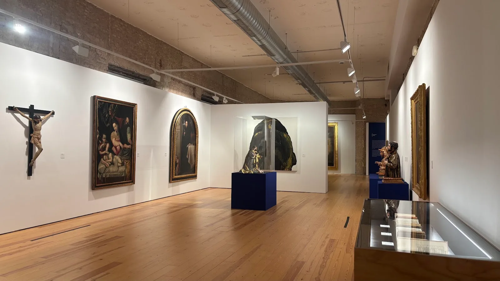 Centro de Iniciativas Culturales de la Universidad de Sevilla - Fotografía 1