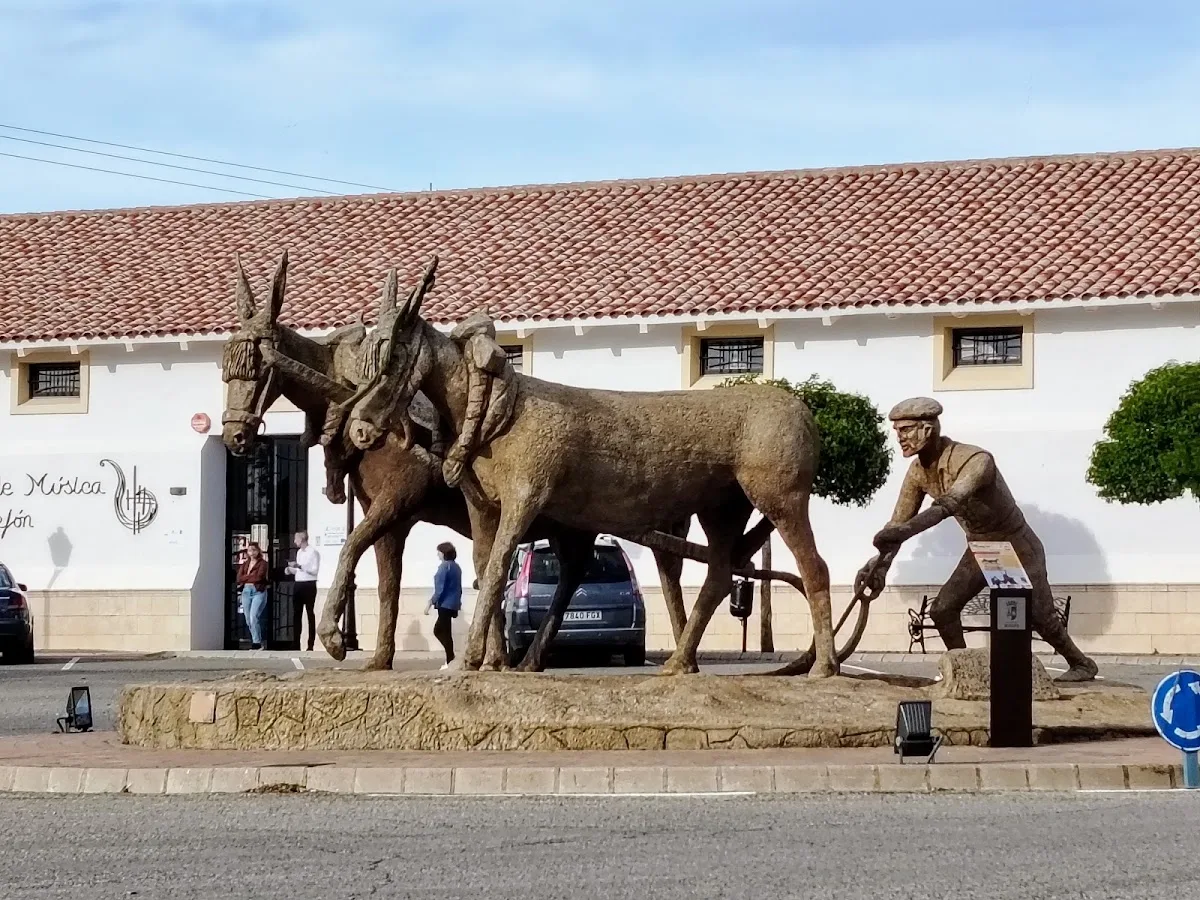 Centro de Recepción de Visitantes de Munera