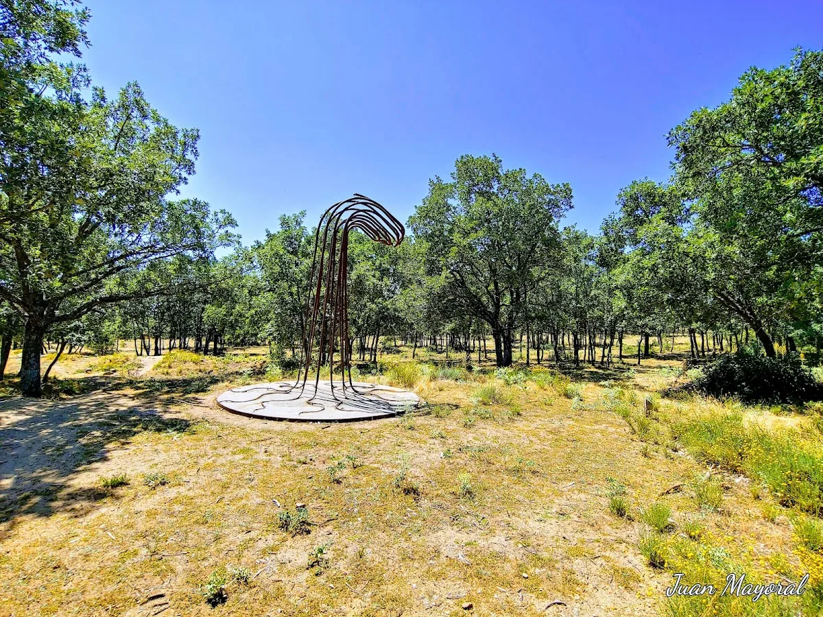 DEHESA BOYAL PARQUE DE ESCULTURAS NAVAS DEL MARQUES