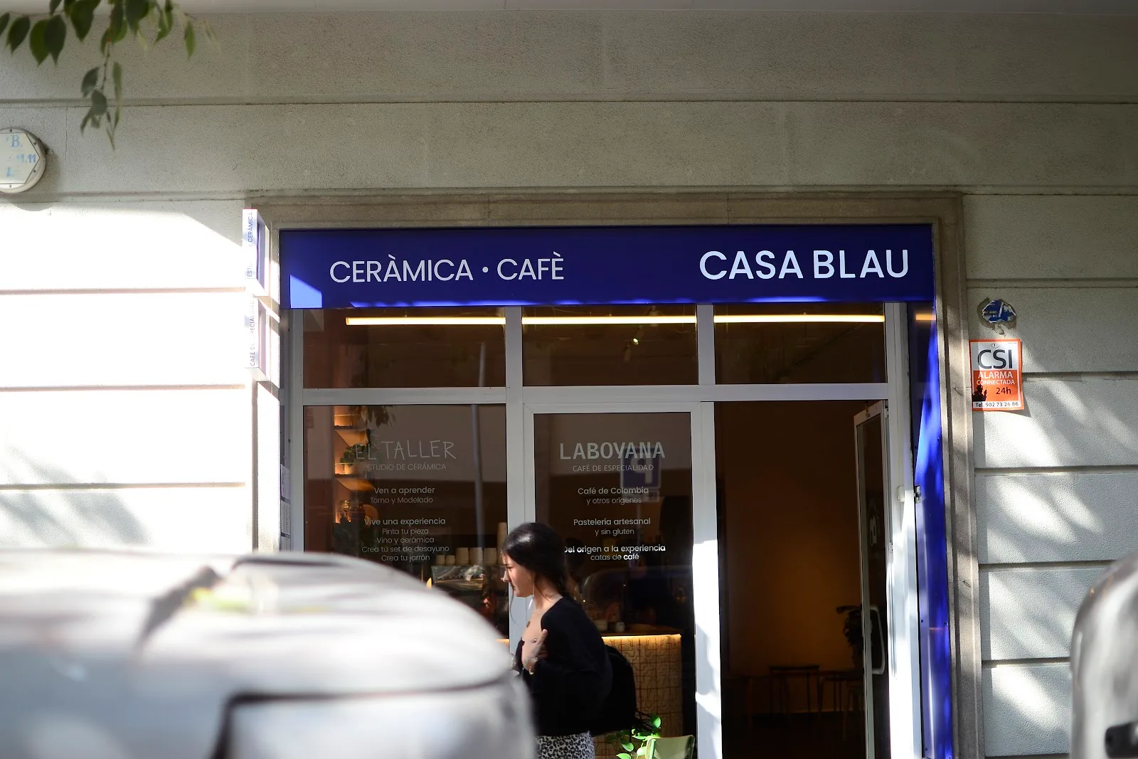 El taller CASA BLAU - Clases de cerámica en Barcelona