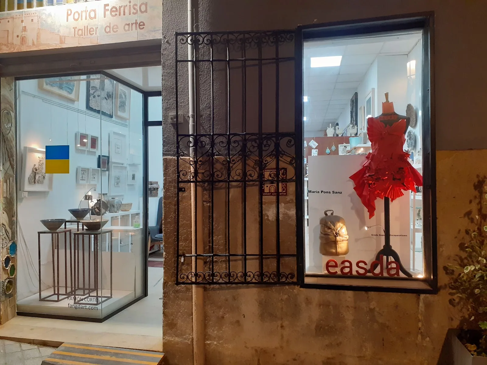 Fang d'Art Galería-Porta ferrisa taller de arte - Fotografía 1