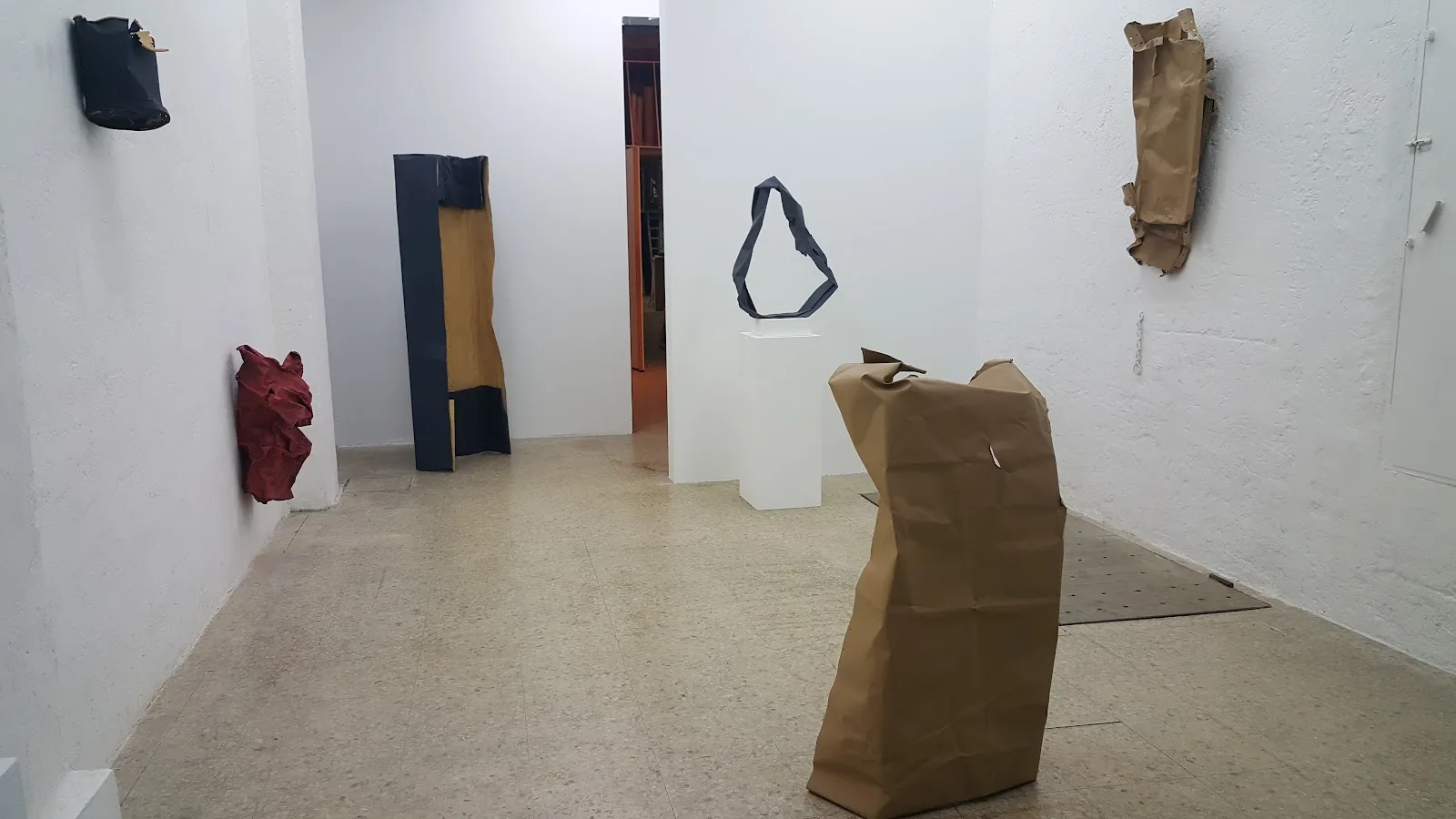 Galería De Arte Antonia Puyo - Fotografía 1