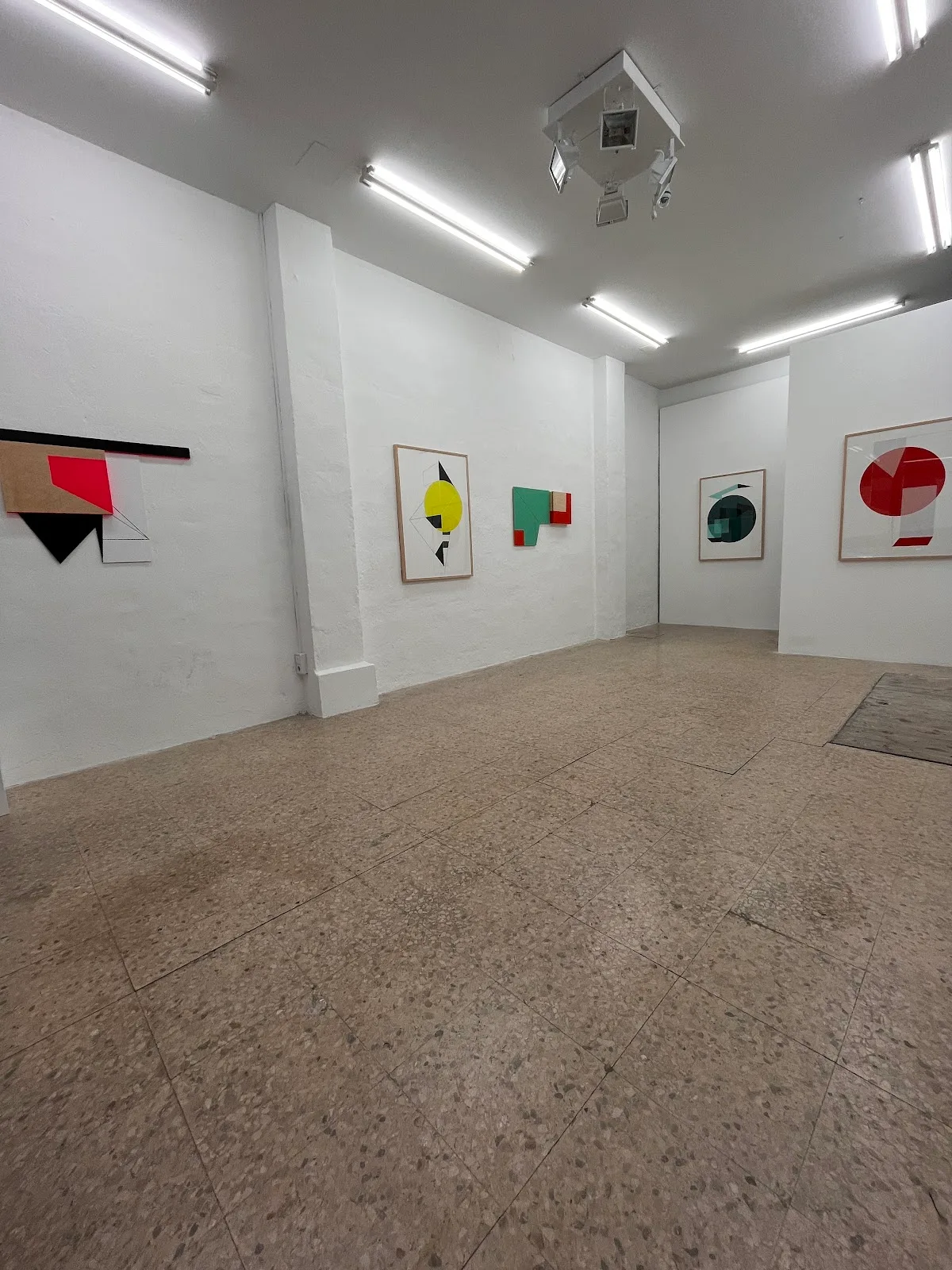 Galería De Arte Antonia Puyo - Fotografía 5