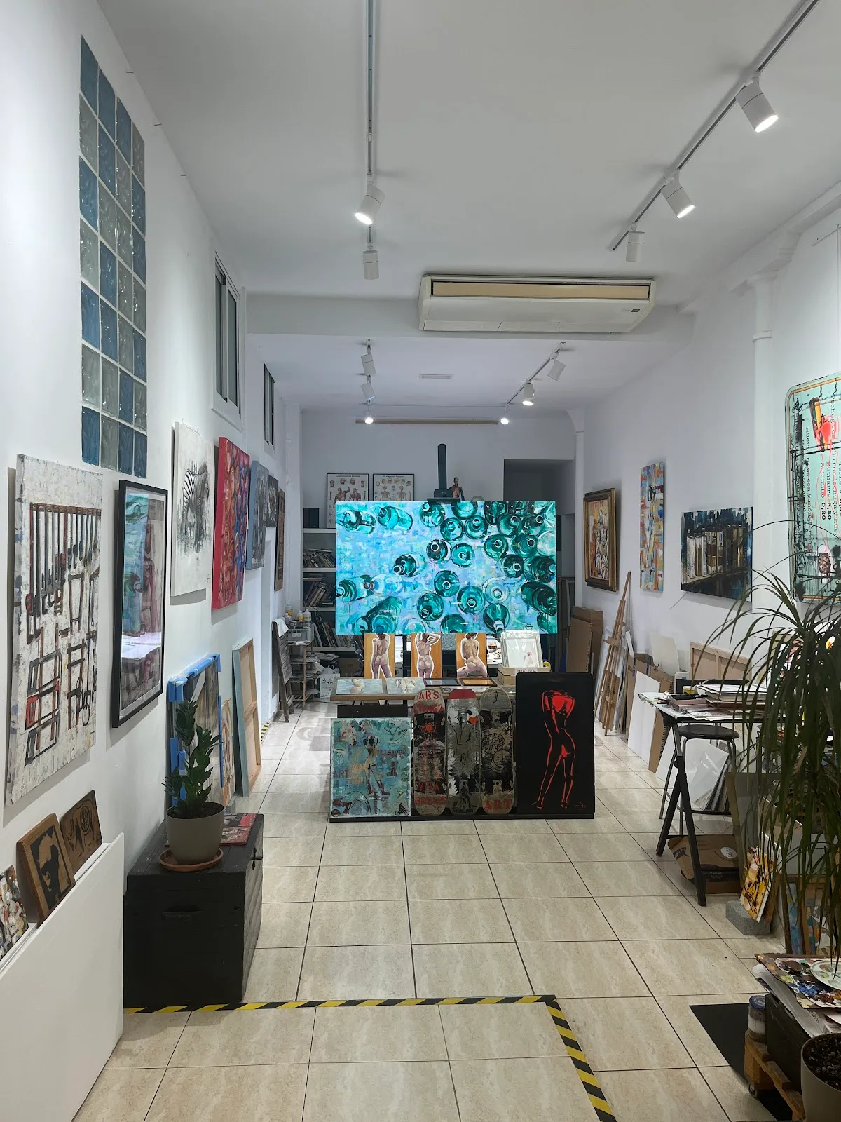 Héctor Fernández Artist. Art Gallery. - Fotografía 1