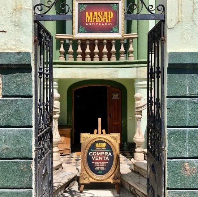MASP Antiques and Collector