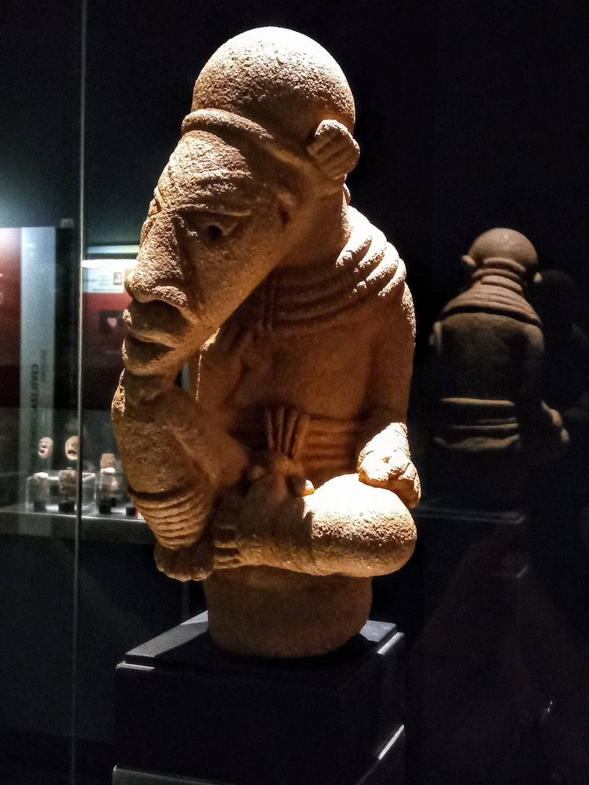 Museo de Arte Africano Arellano Alonso de la Universidad de Valladolid - Fotografía 1