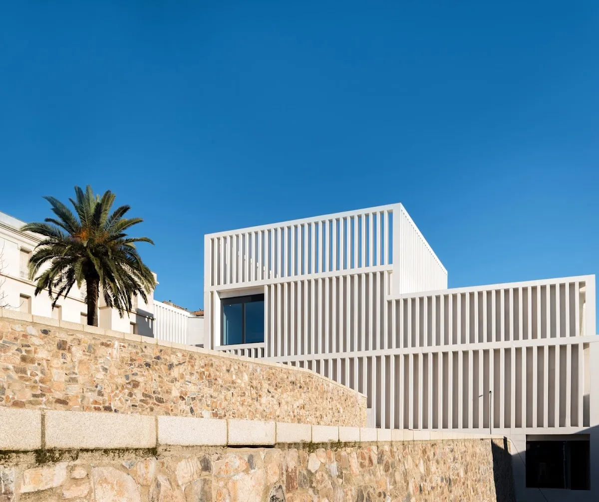 Museo de Arte Contemporáneo Helga Alvear
