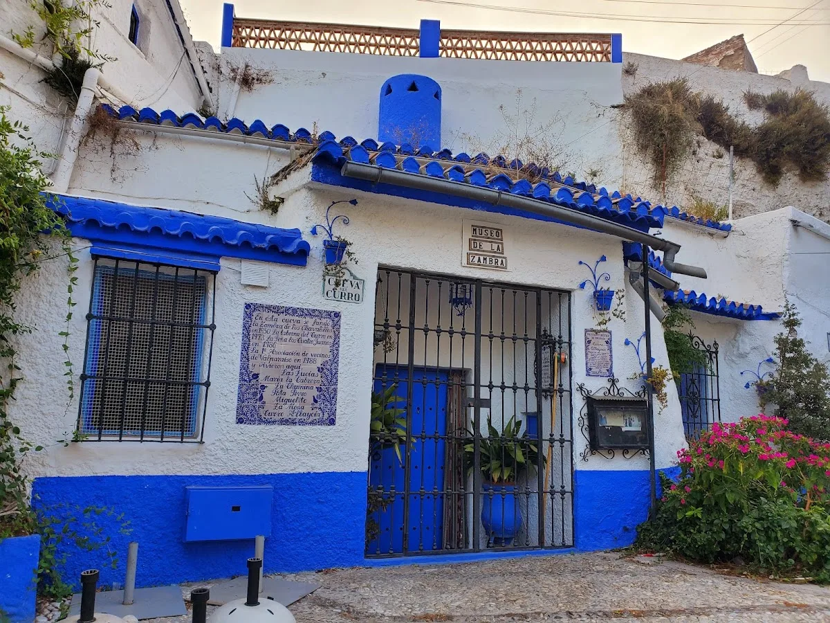 Museo de La Zambra Cueva de Curro