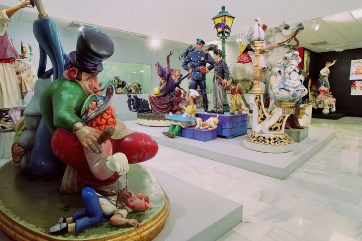 Museo de les Fogueres - Fotografía 1