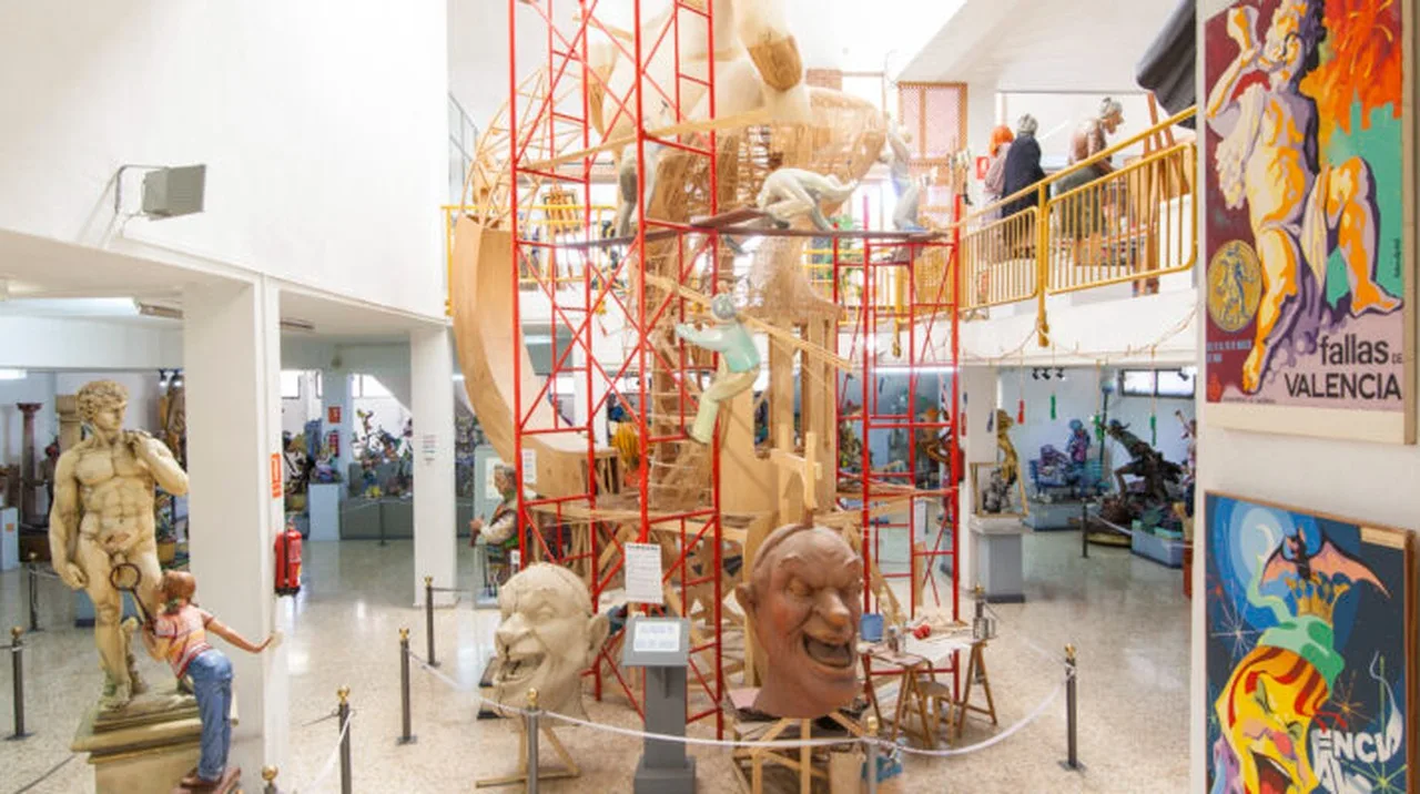 Museo del Artista Fallero de Valencia - Fotografía 1