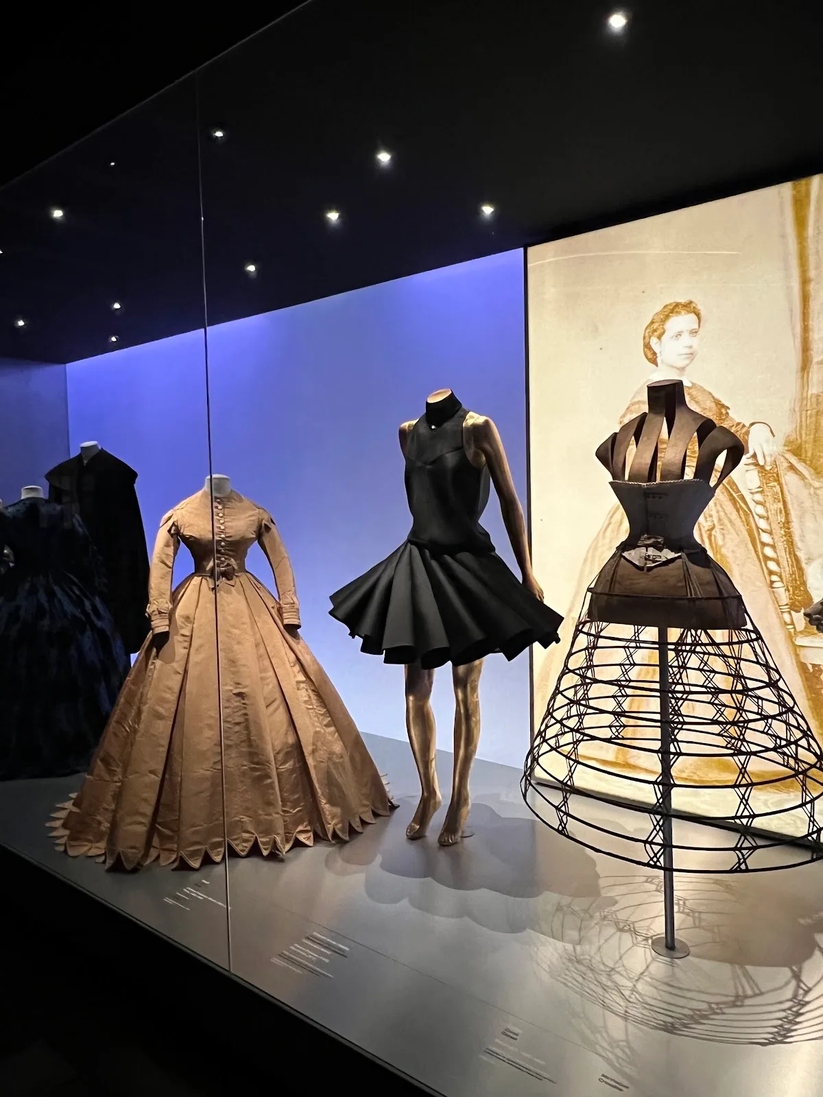 Museo del Diseño de Barcelona - DHub Barcelona - Fotografía 3
