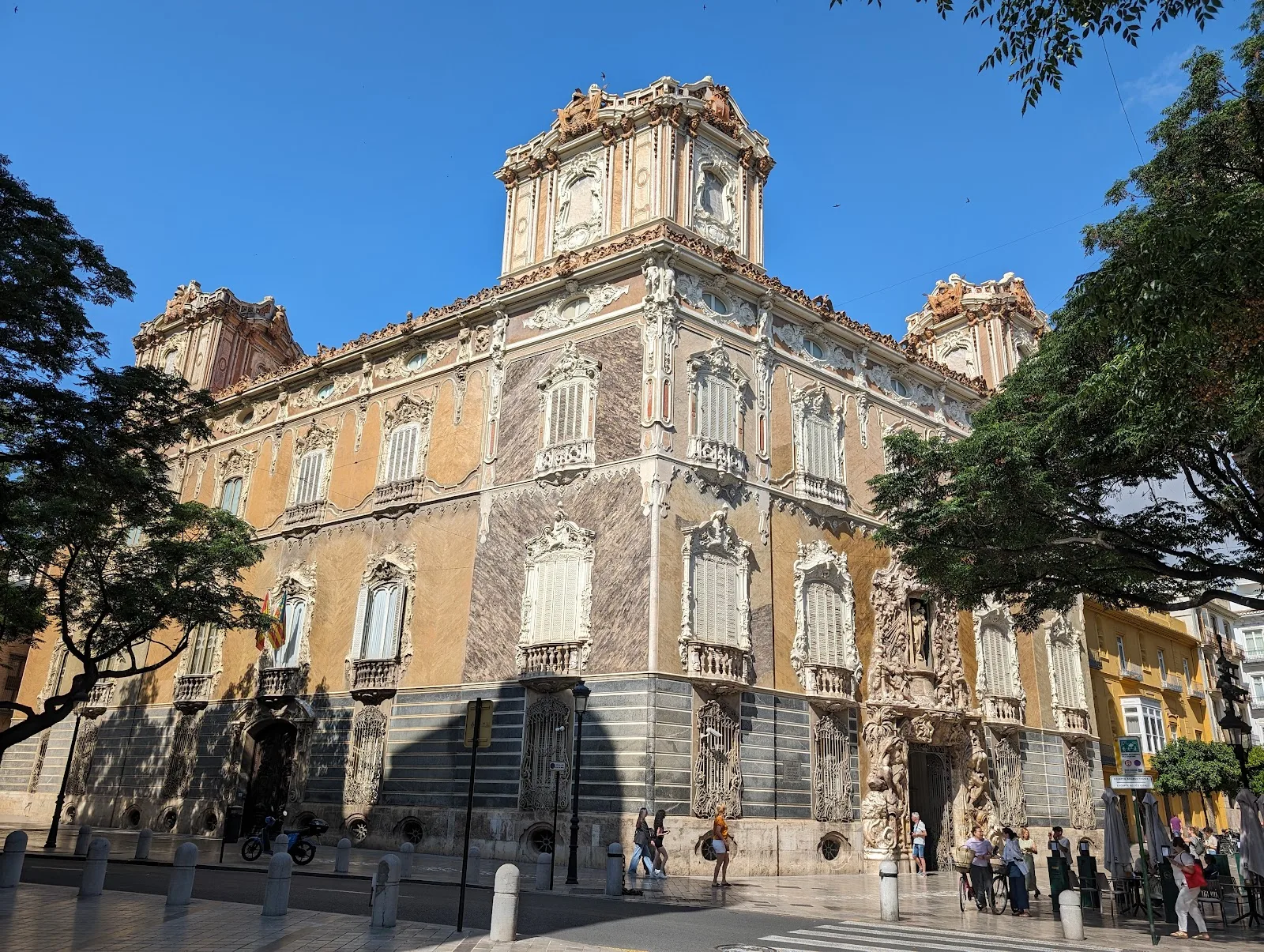 Museo Nacional de Cerámica y Artes Suntuarias González Martí - Fotografía 2