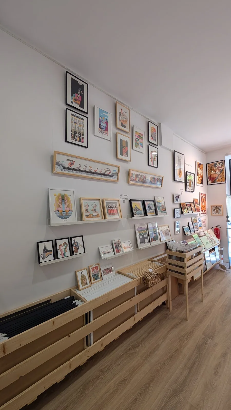 Nor Nai galería de arte (basque art & posters) - Fotografía 1