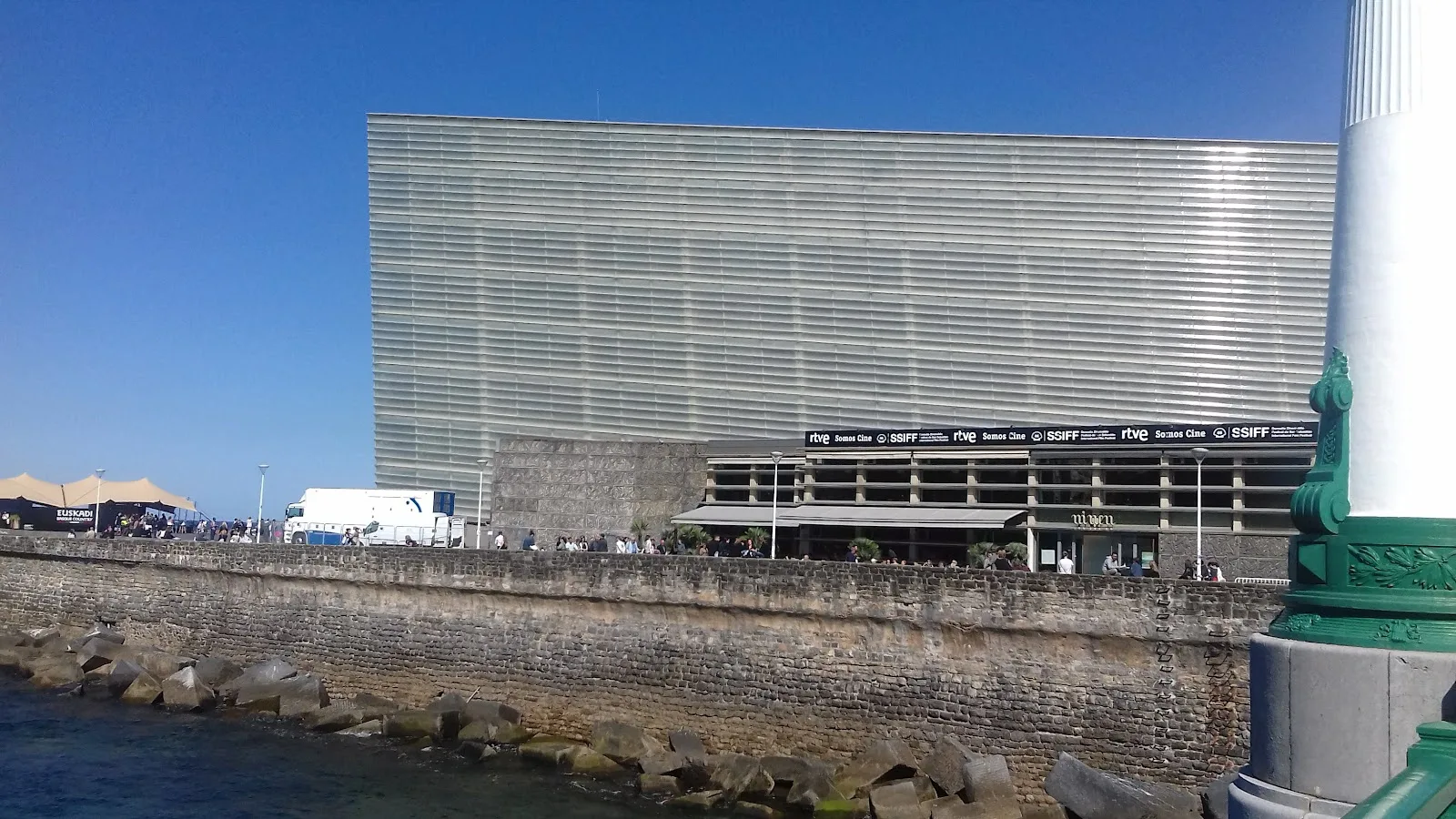 Palacio de Congresos y Auditorio Kursaal - Fotografía 4