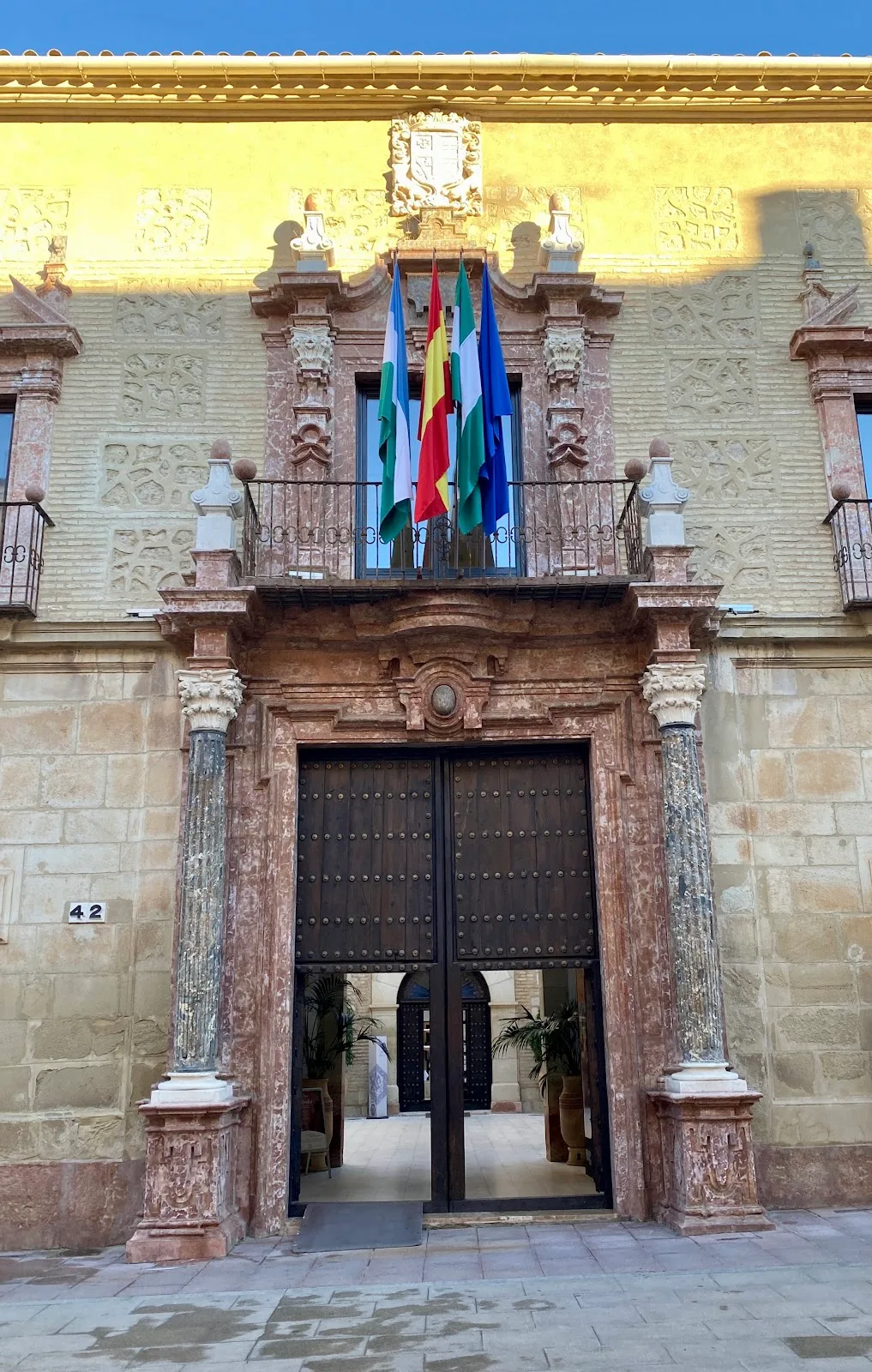 Palacio de los Condes de Santa Ana