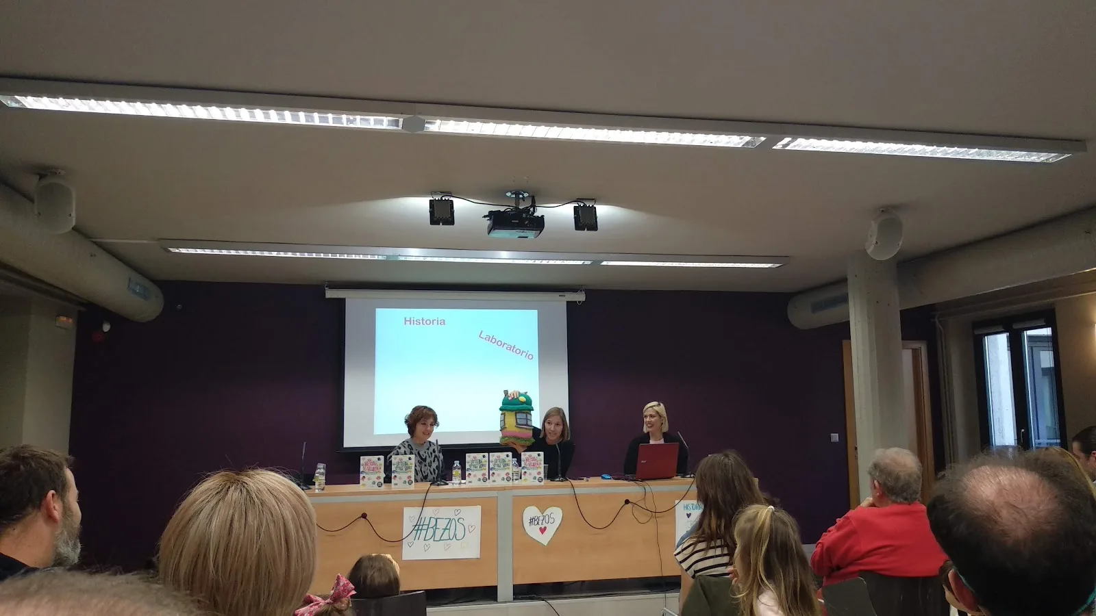 Sala Municipal de Exposiciones (SME) de la Casa de Cultura Revilla - Fotografía 4