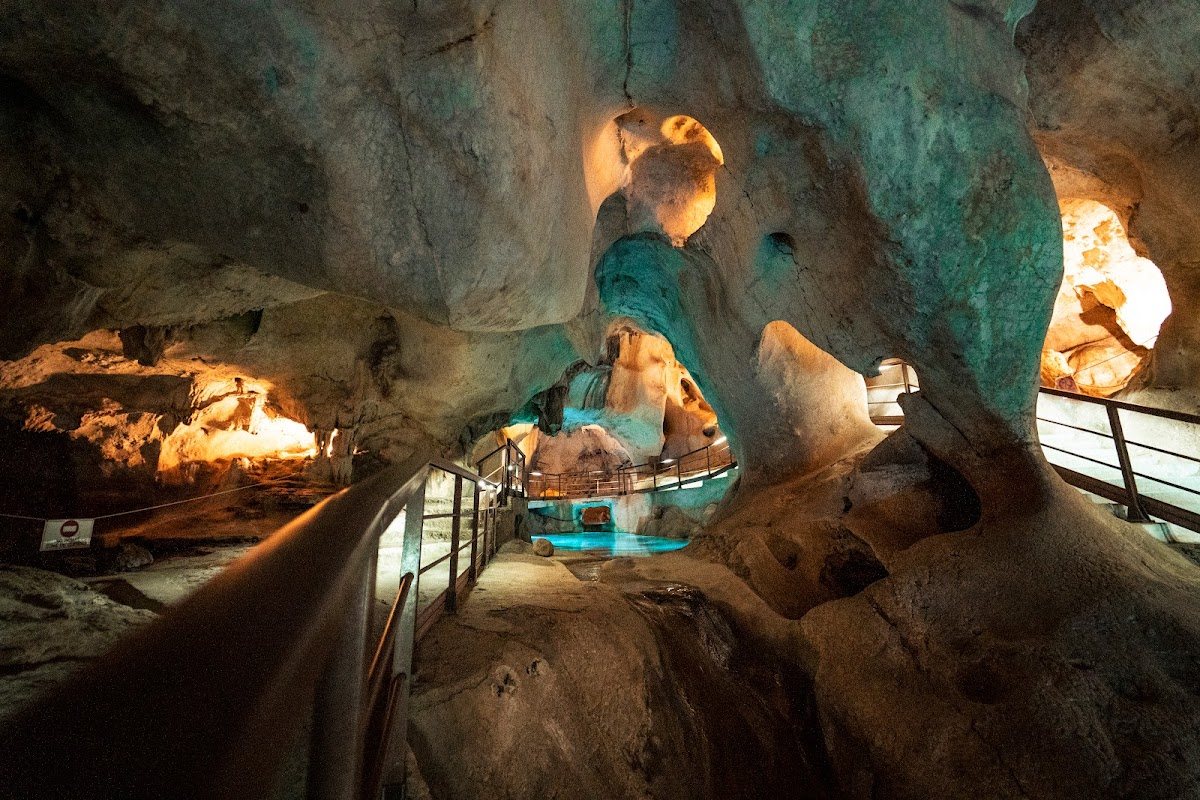 Cueva del Tesoro