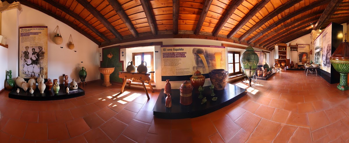 Museo de Alfarería Paco Tito Memoria de lo Cotidiano
