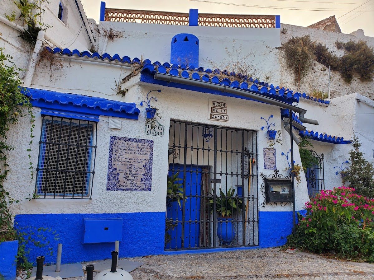 Museo de La Zambra Cueva de Curro